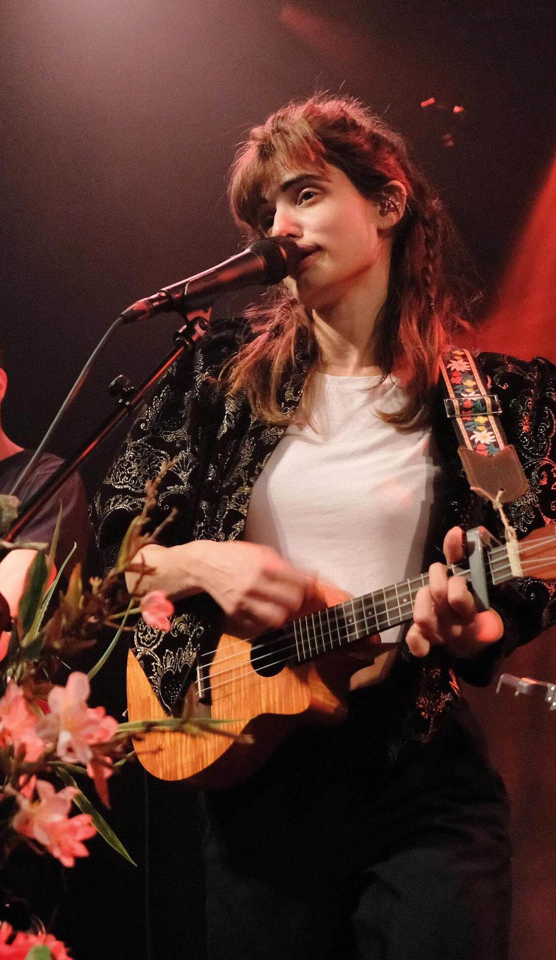 A Lola Marsh live event