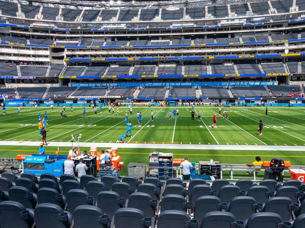 Chargers Vs Dallas Cowboys (4) Tickets CLUB LEVEL for Sale in