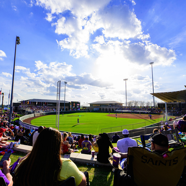 LSU Tigers Softball Tickets | 2024-2025 LSU Tigers Softball Games