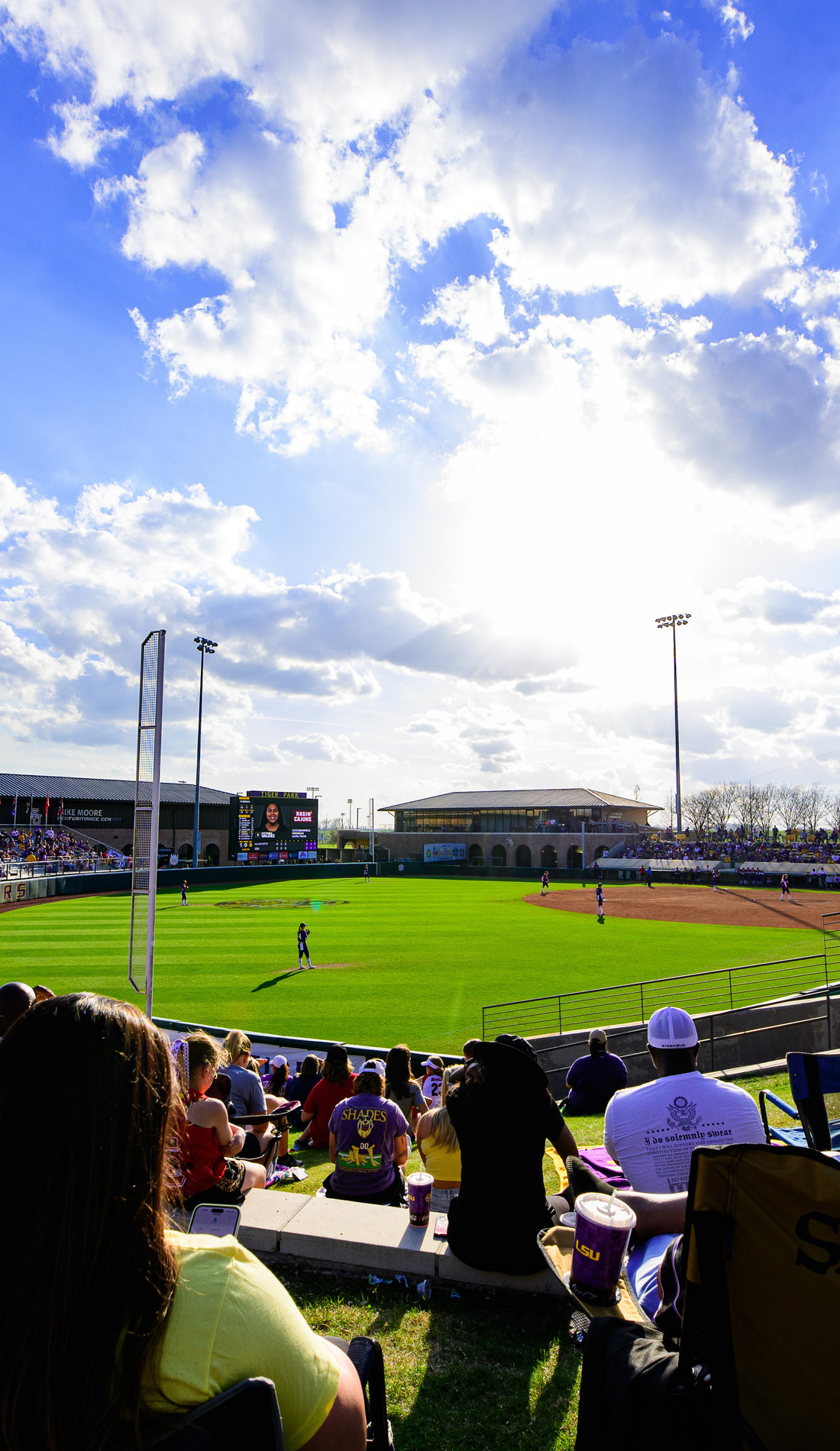 A LSU Tigers Softball live event