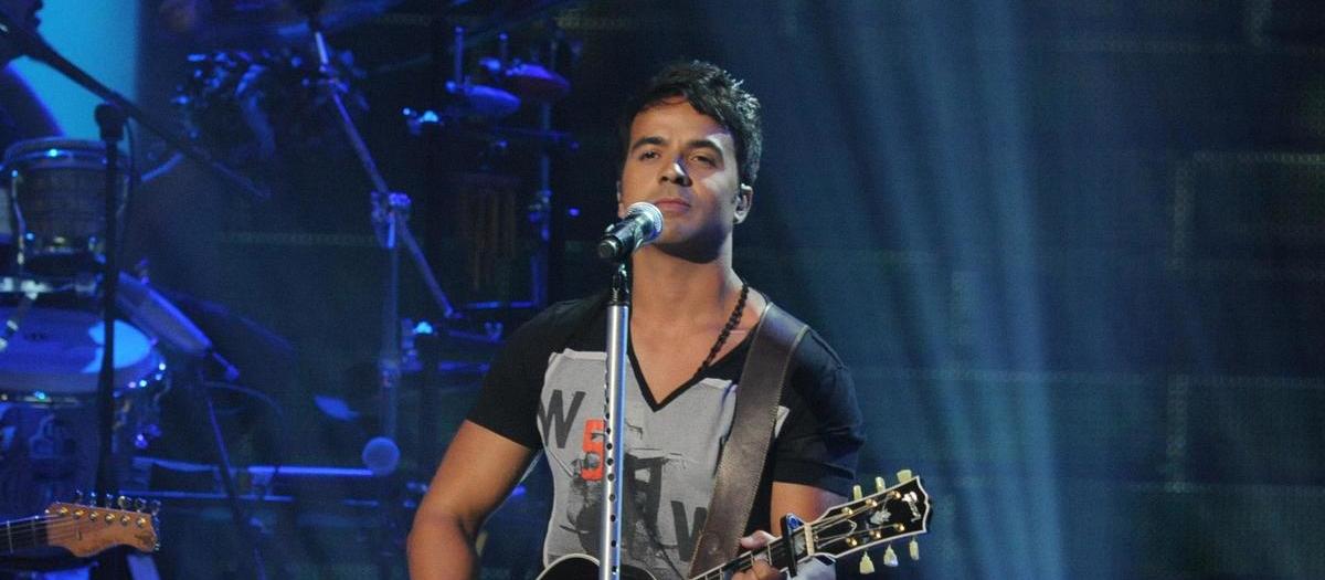 Luis Fonsi Tickets