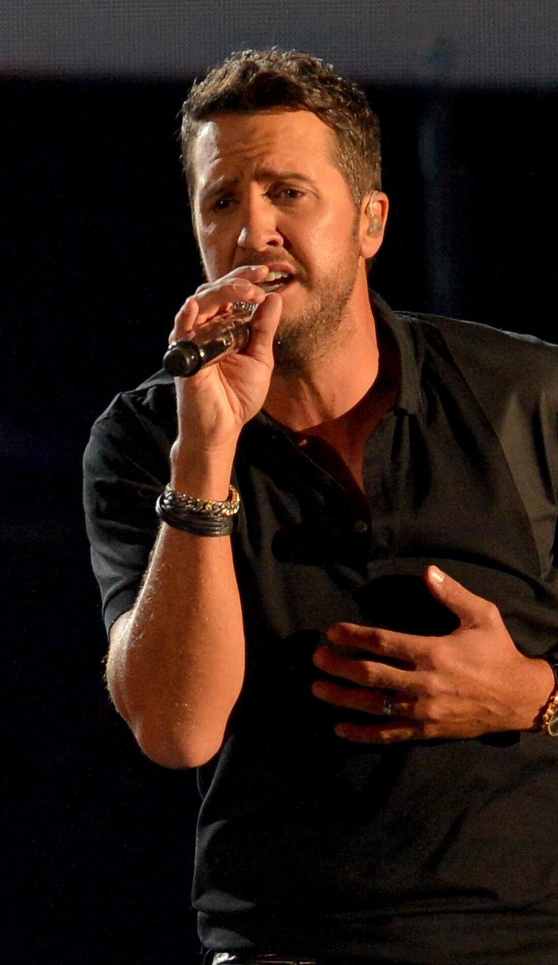 A Luke Bryan live event
