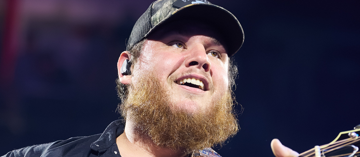 Luke Combs Tickets