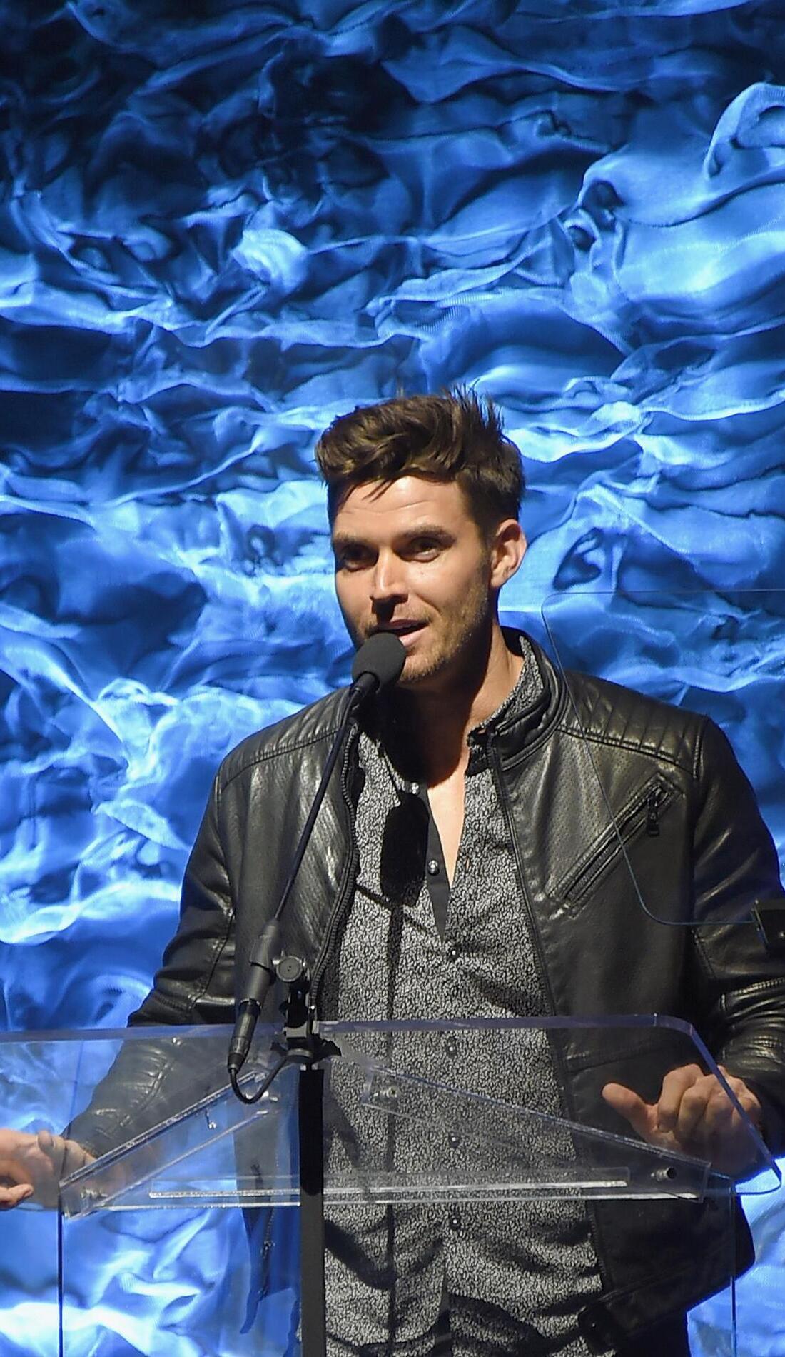A Luke Pell live event