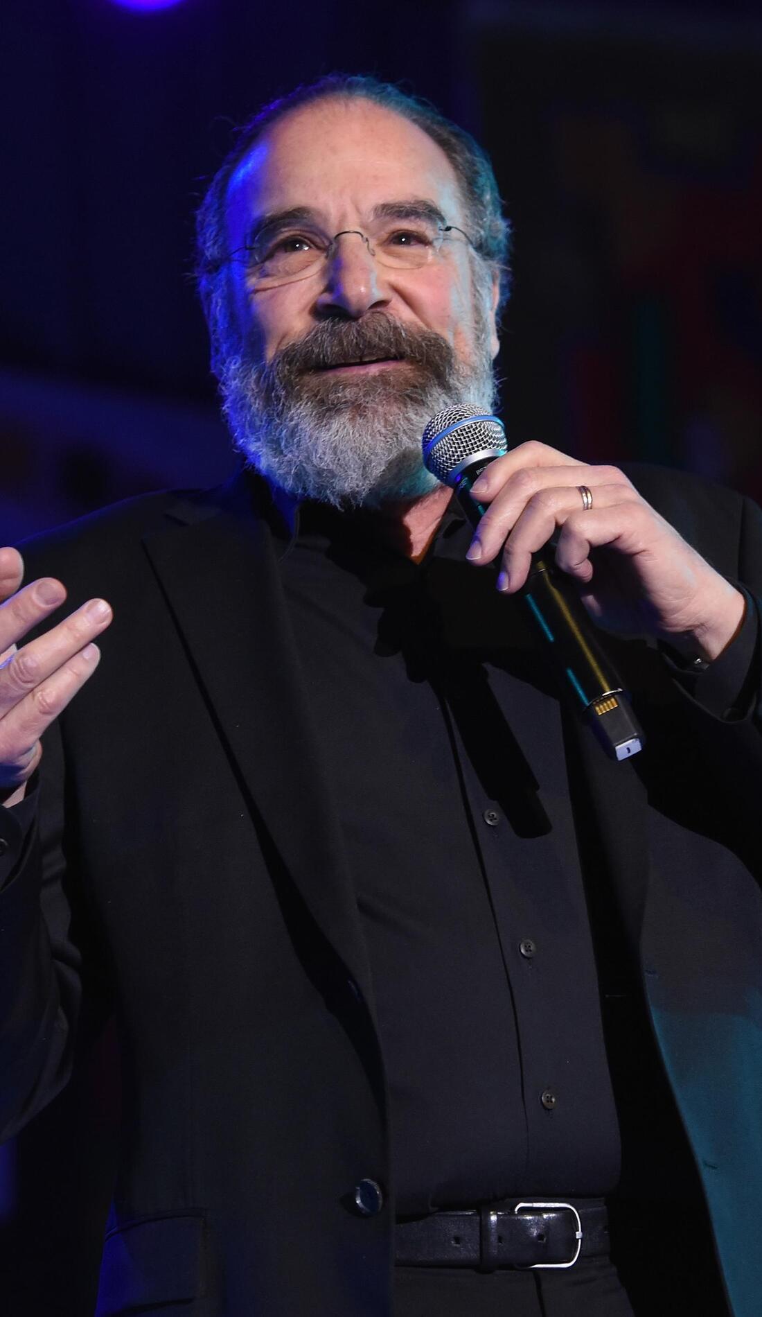 A Mandy Patinkin live event