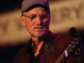 Marshall Crenshaw with Leslie Mendelson