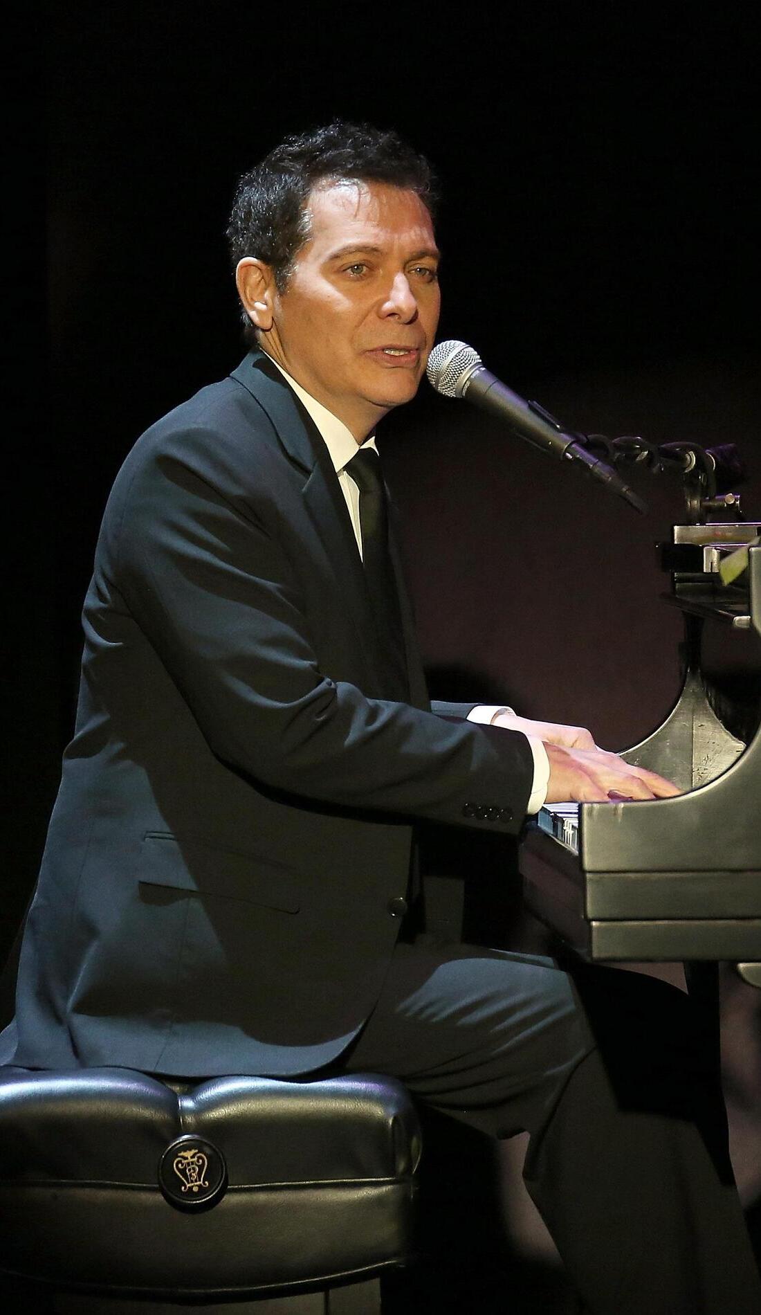 A Michael Feinstein live event