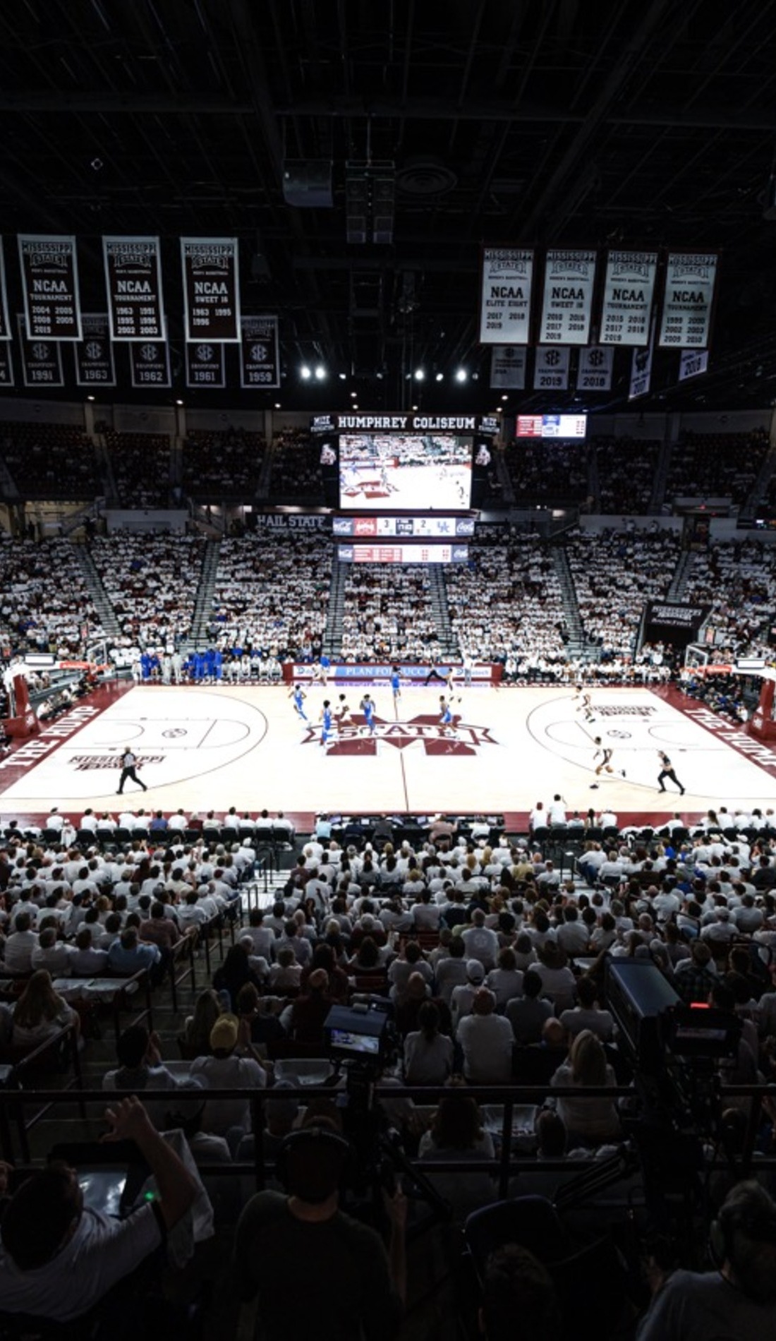 A Mississippi State Bulldogs Basketball live event