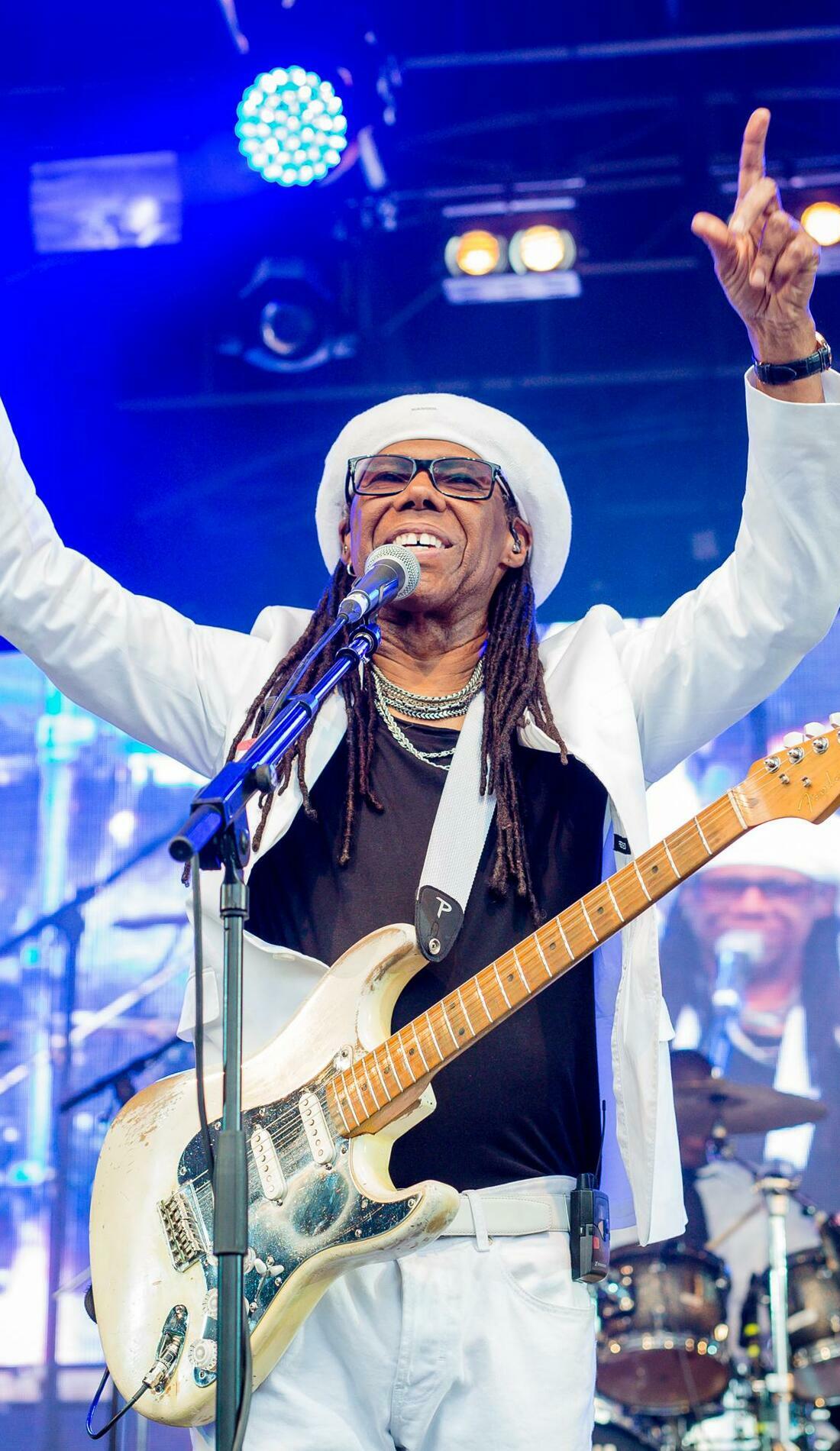 nile rodgers on tour