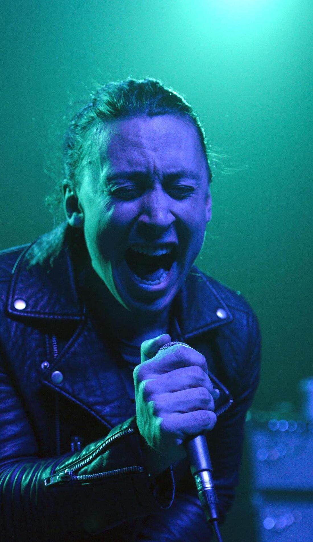 A Noah Gundersen live event