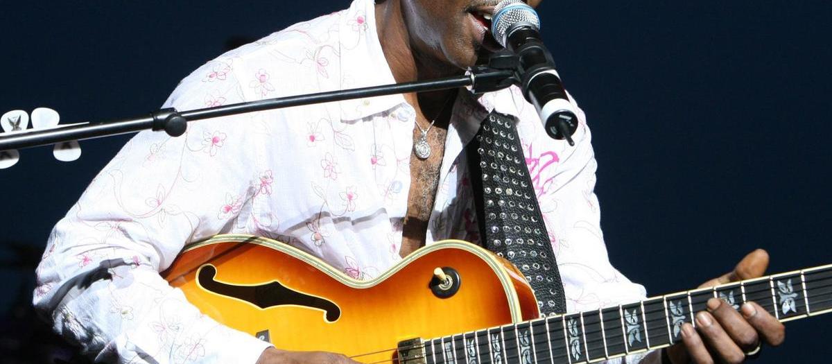 Norman Brown Tickets