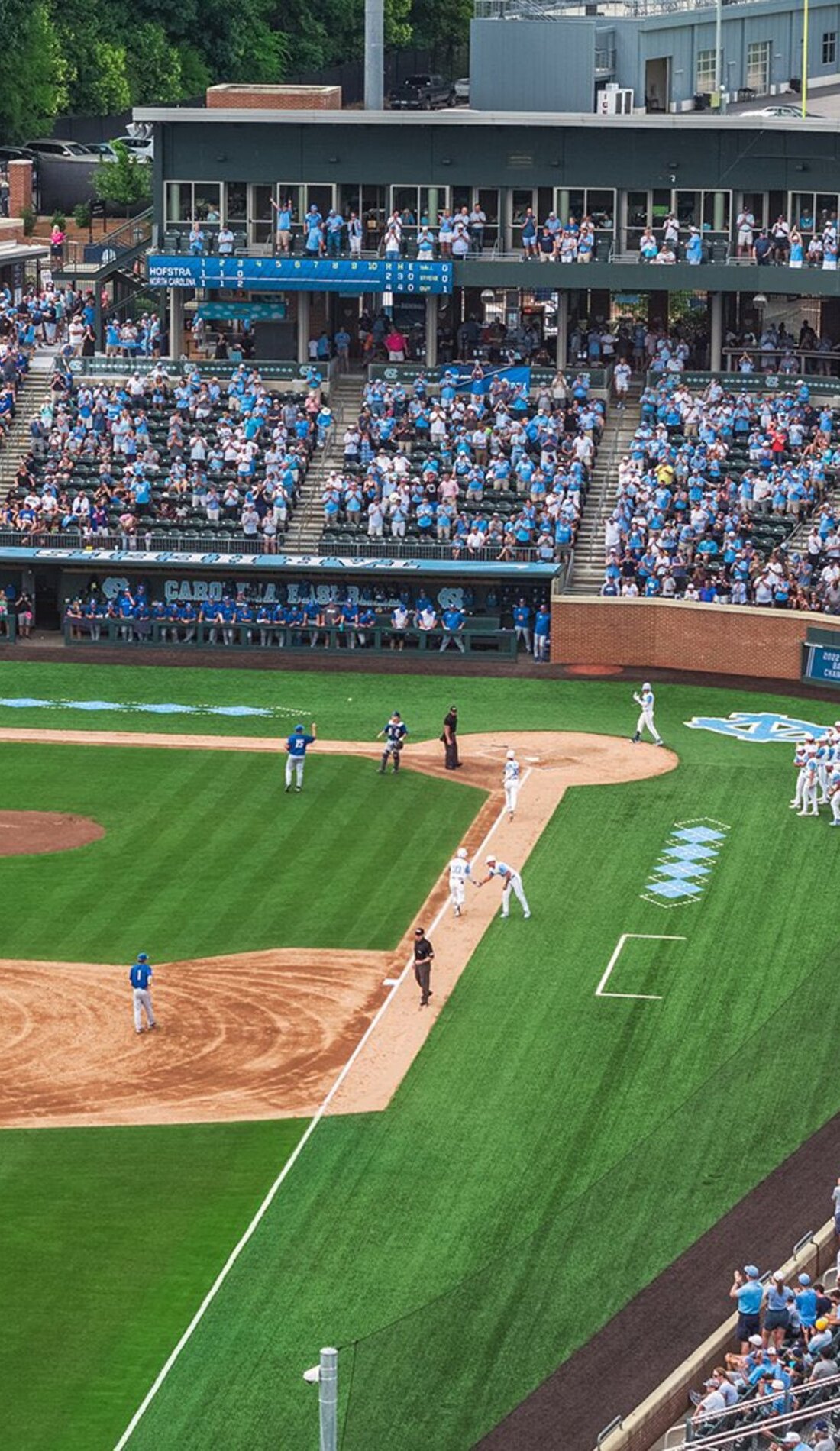 A North Carolina Tar Heels Baseball live event