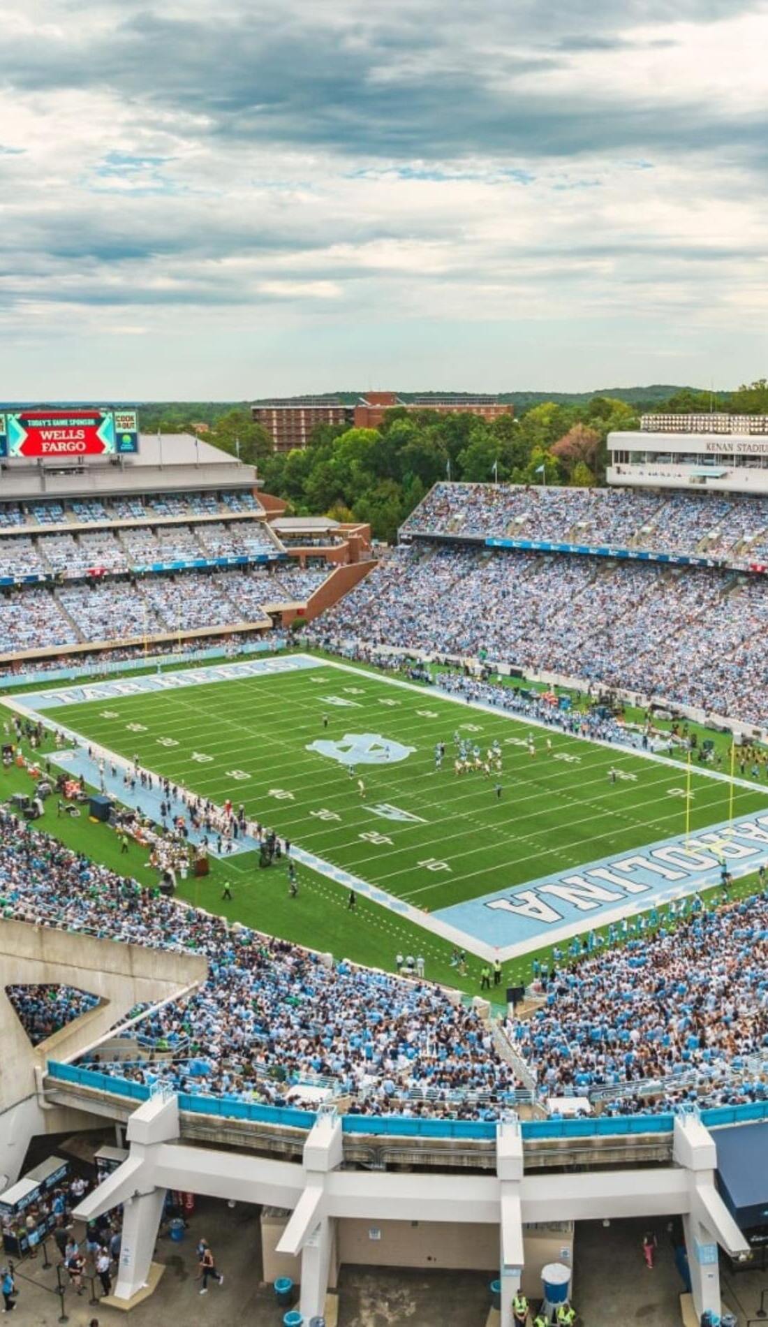 A North Carolina Tar Heels Football live event