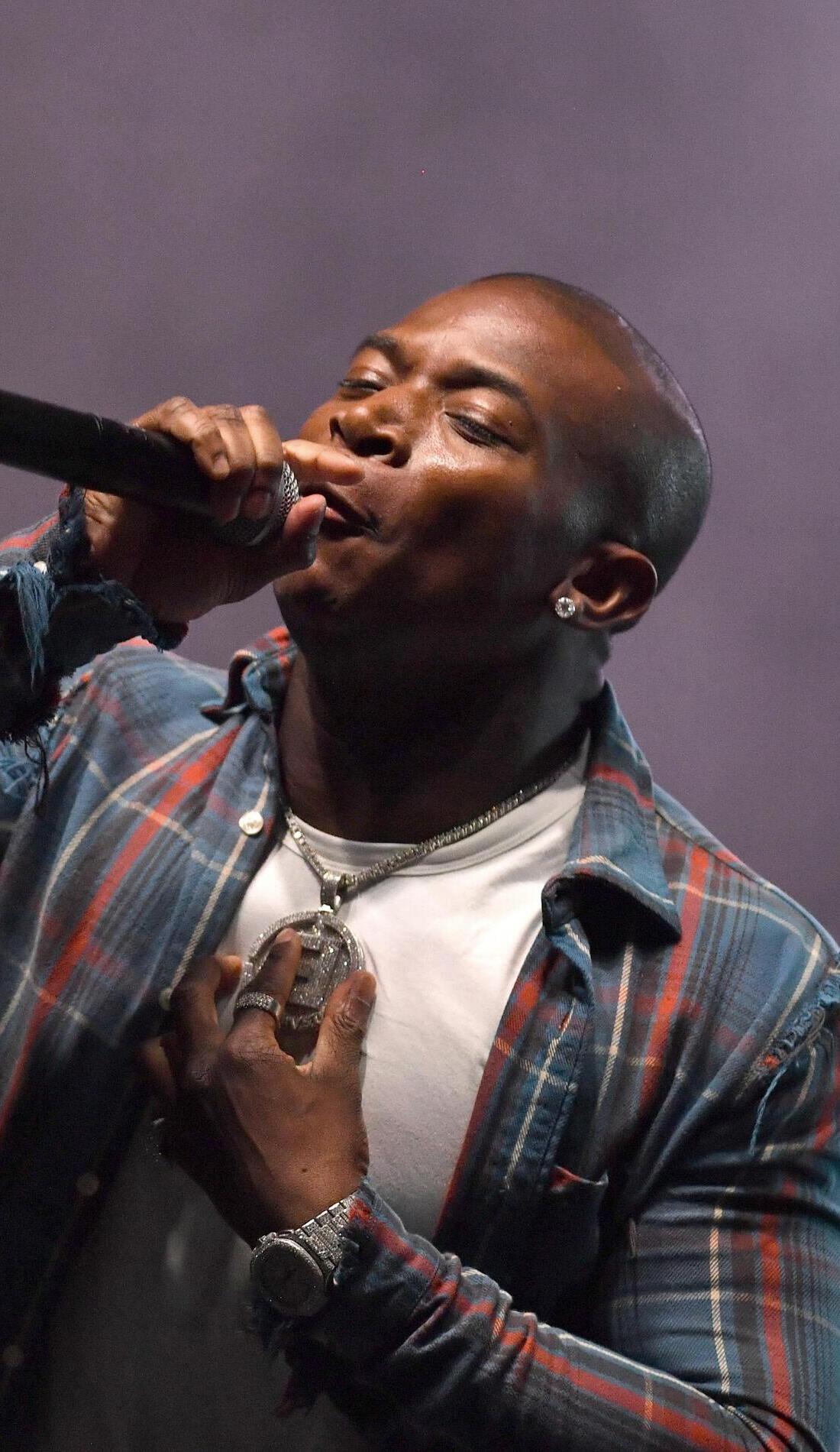 A O.T. Genasis live event