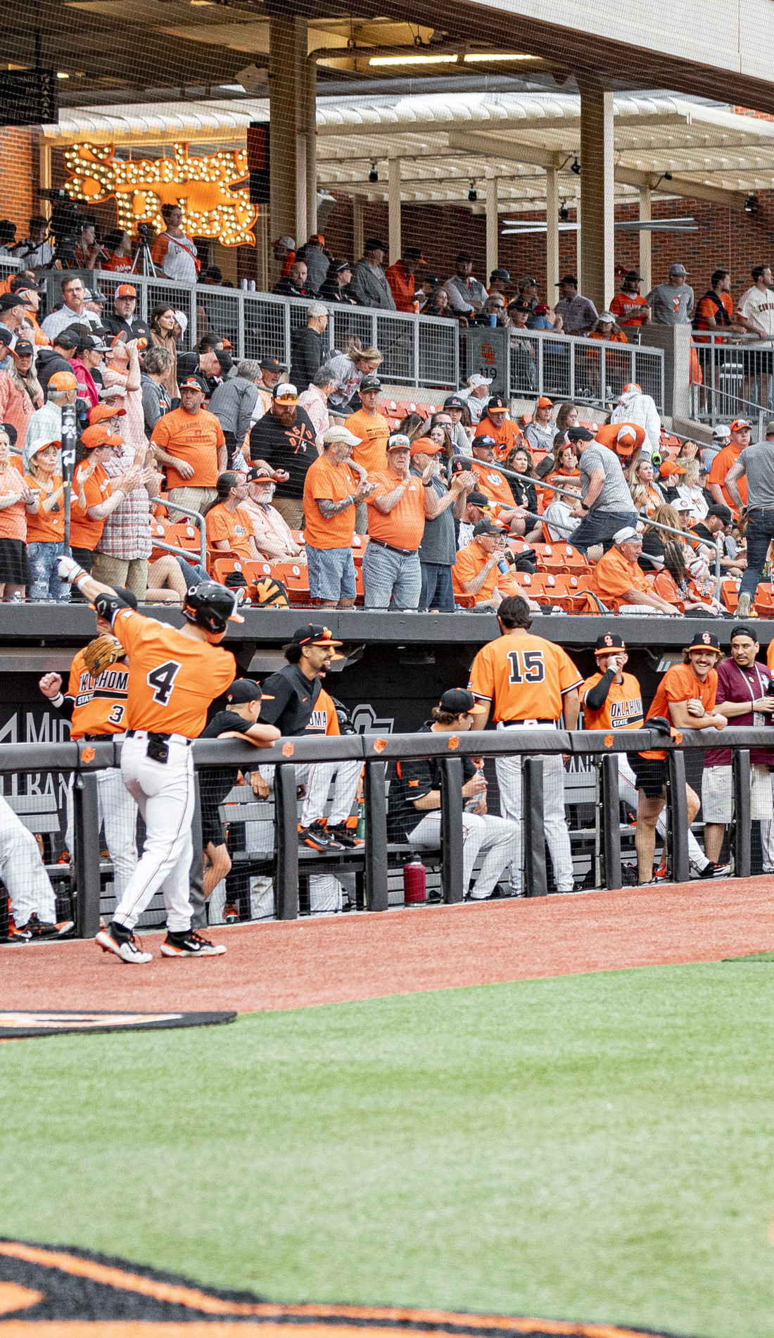 A Oklahoma State Cowboys Baseball live event