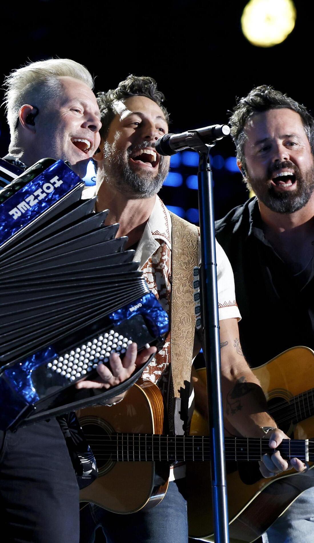 A Old Dominion live event