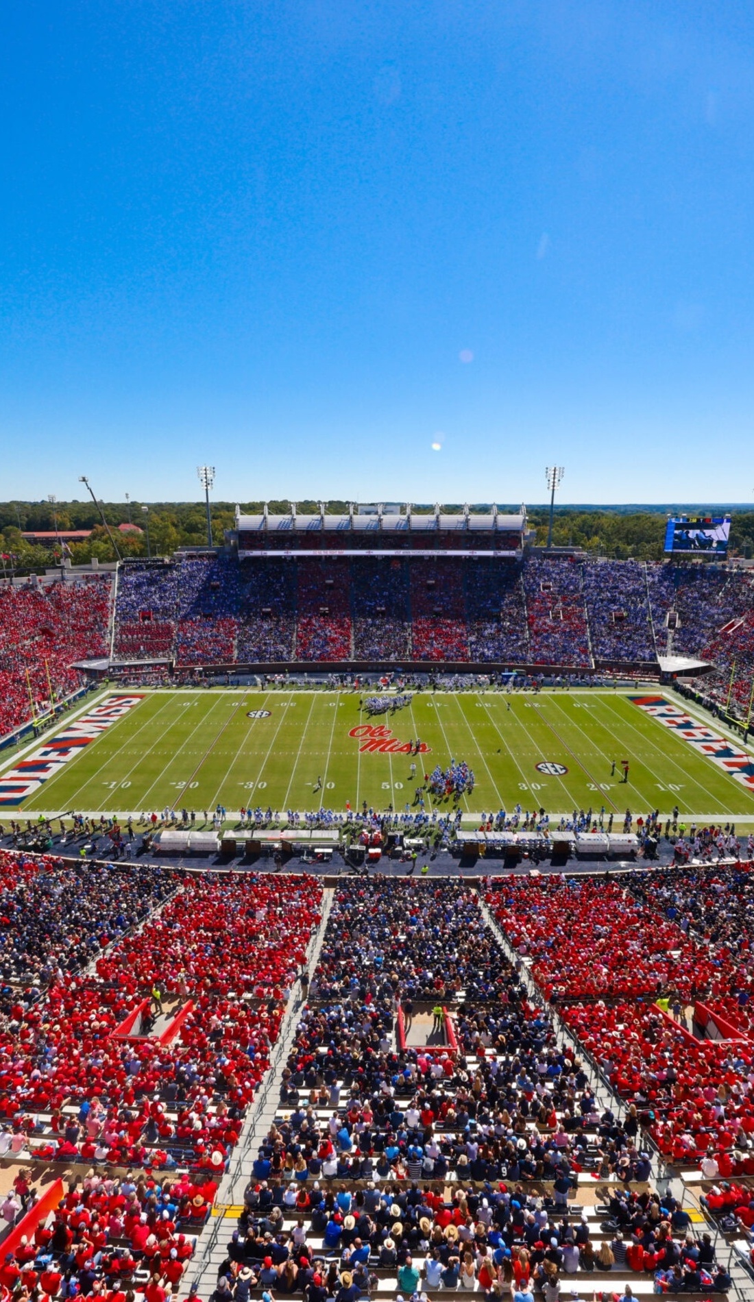 A Ole Miss Rebels Football live event