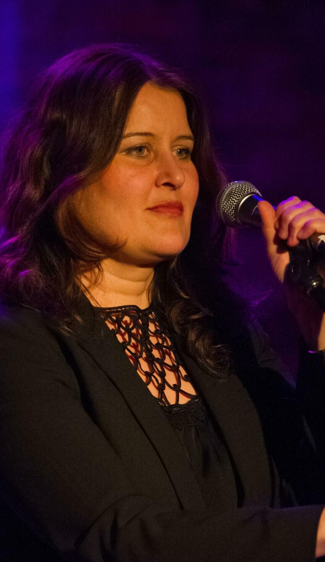 Paula Cole Concert Tickets and Tour Dates | SeatGeek