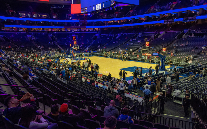 76ers store wells fargo center