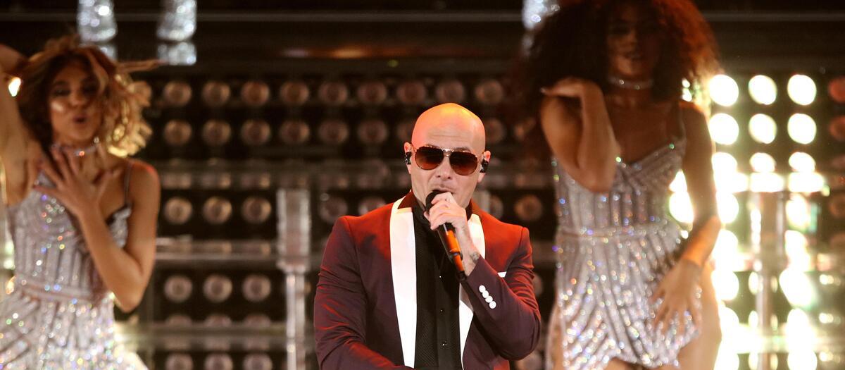 Pitbull Tickets