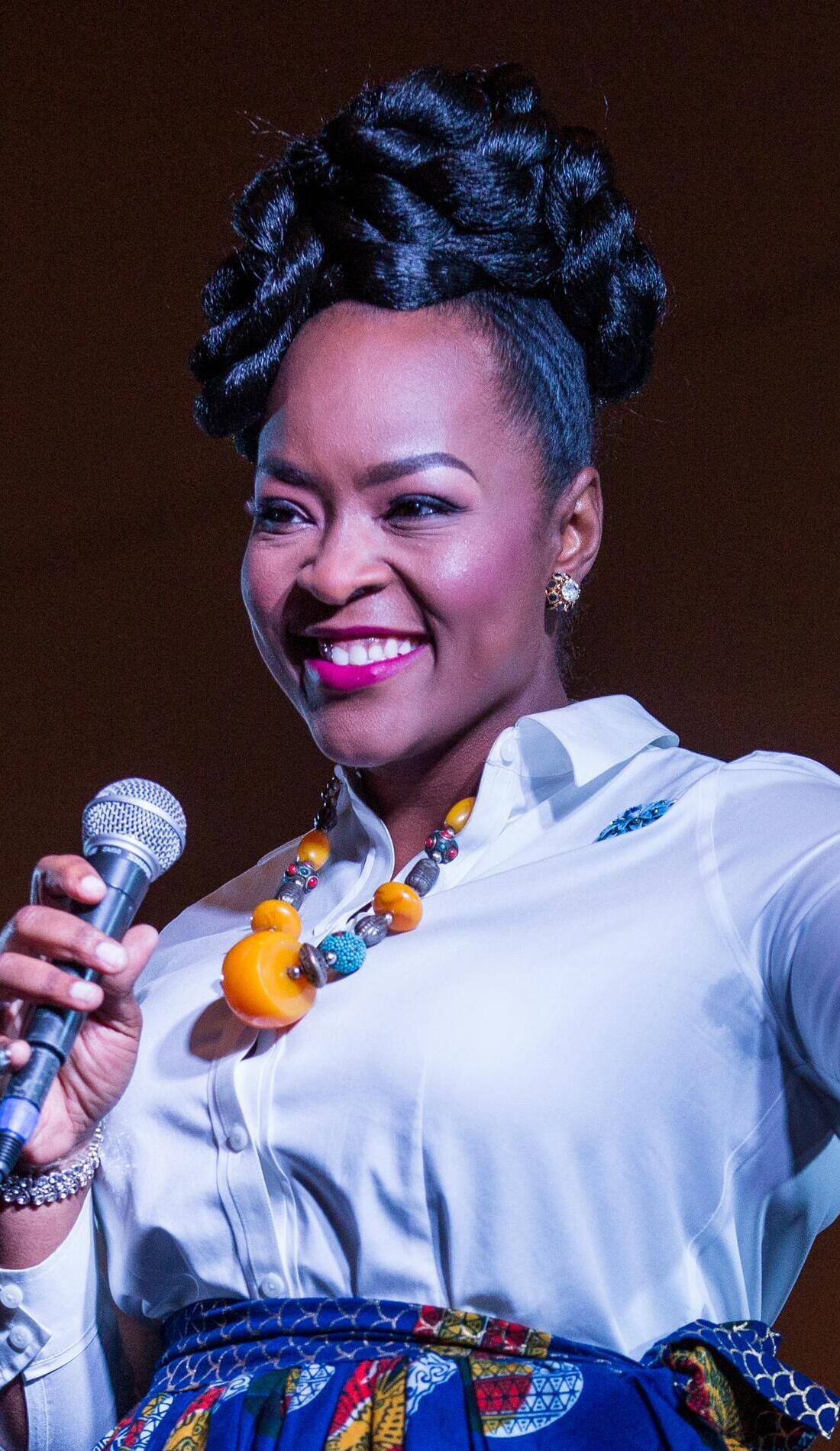 A Quiana Lynell live event