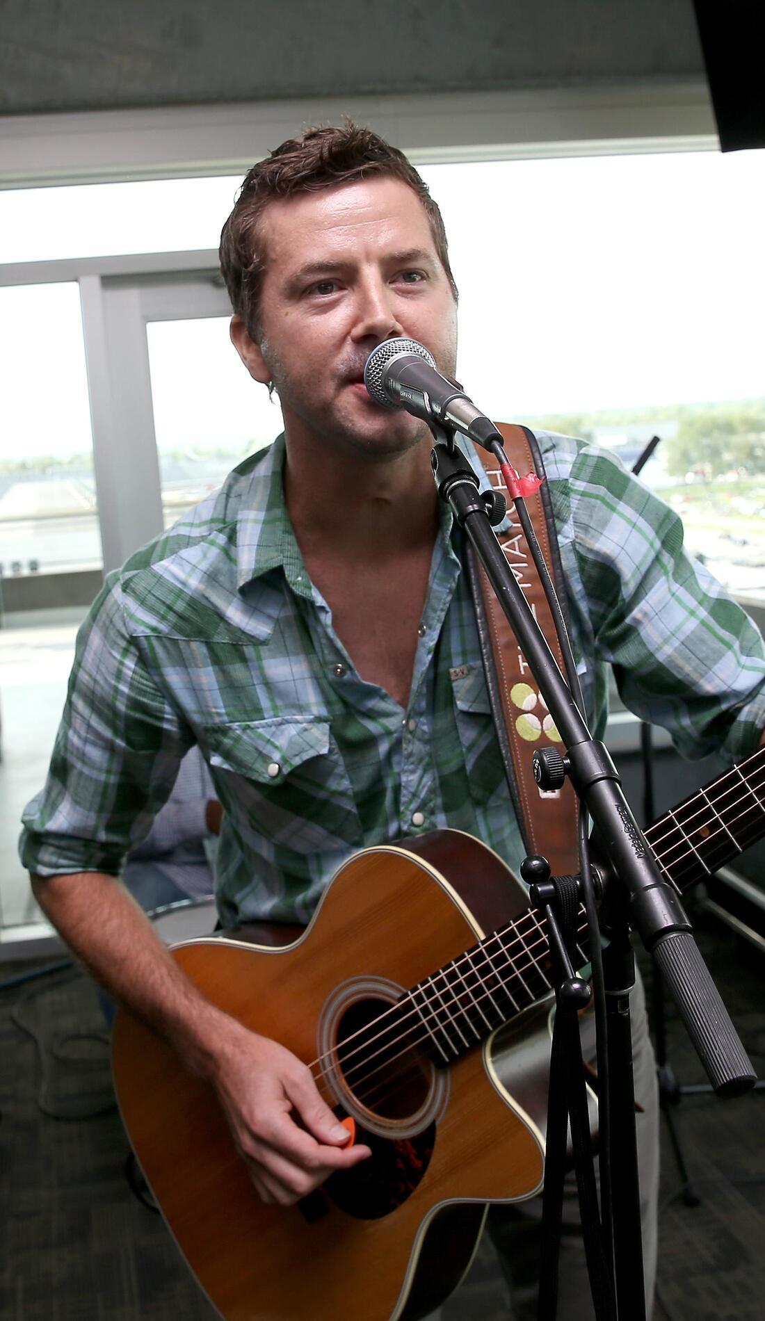 A Ray Johnston Band live event