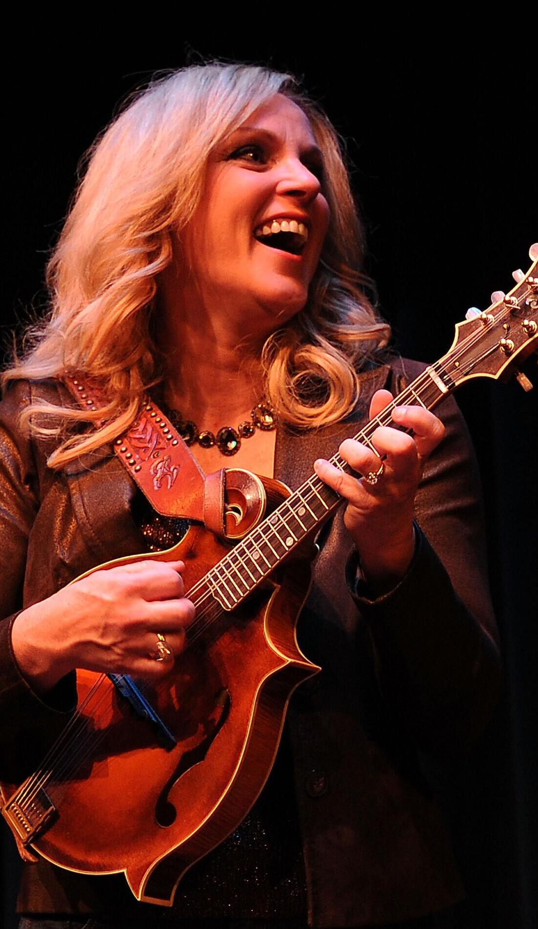 A Rhonda Vincent & The Rage live event