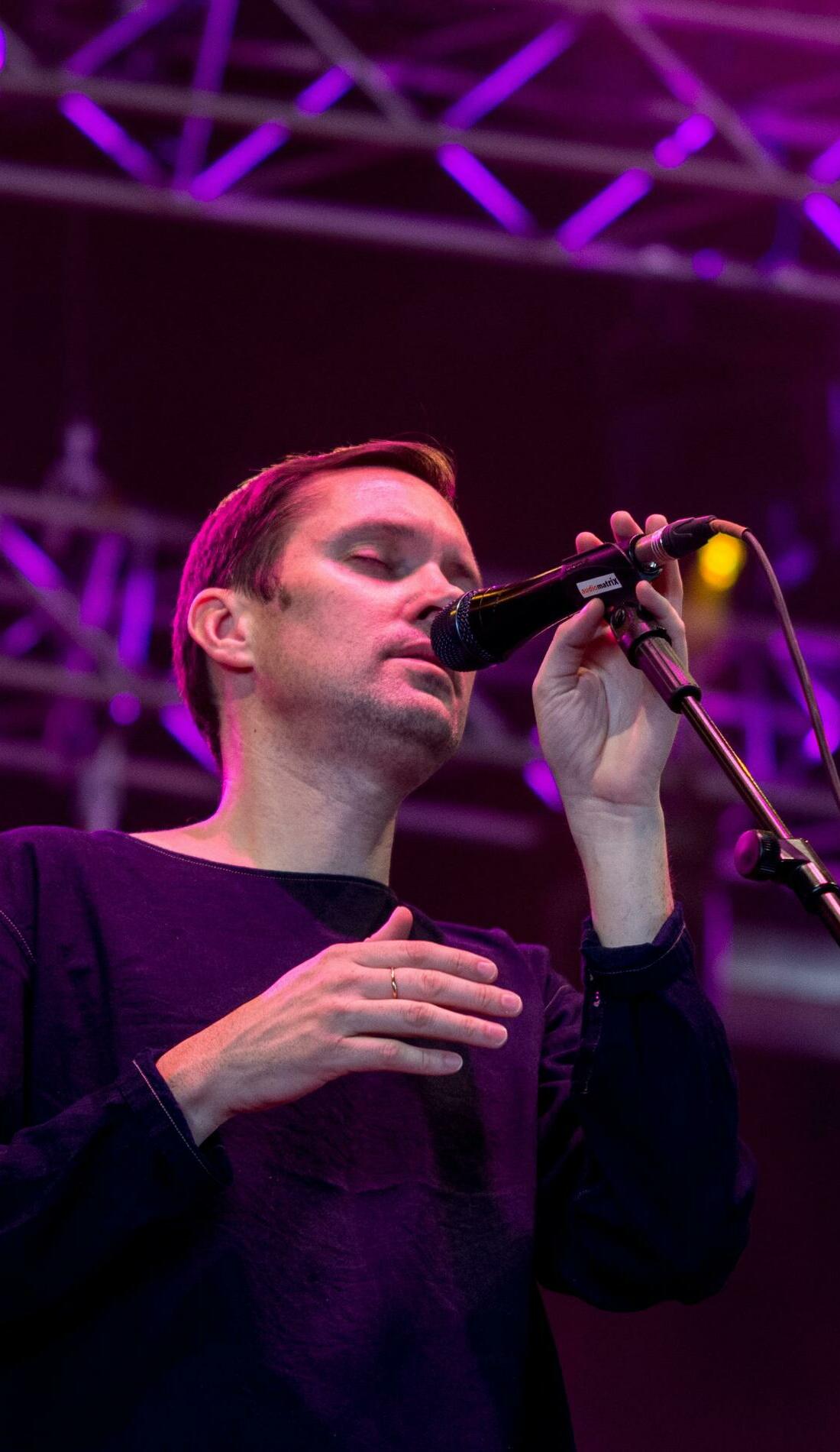 A Rhye live event