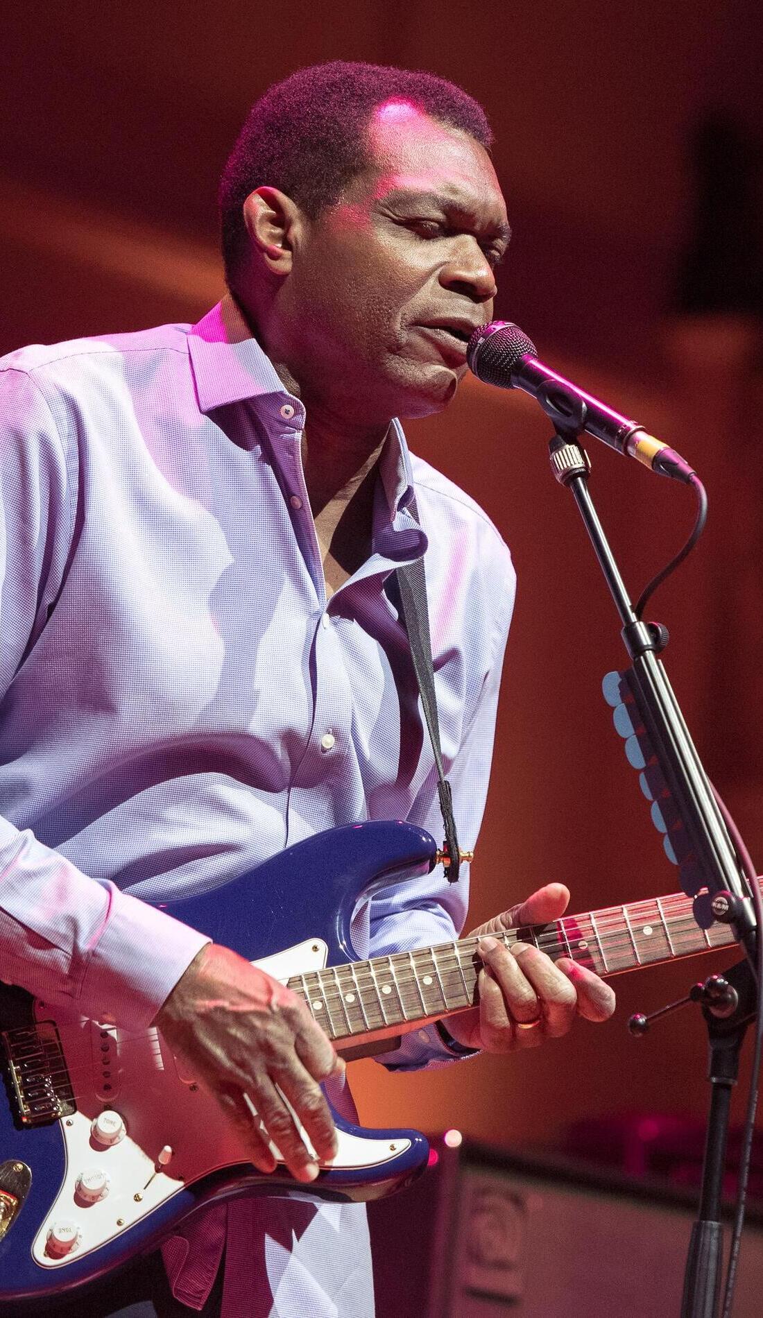 A Robert Cray live event