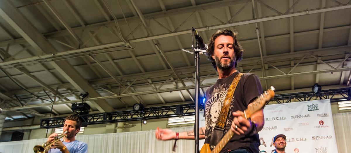 Roger Clyne & The Peacemakers Tickets