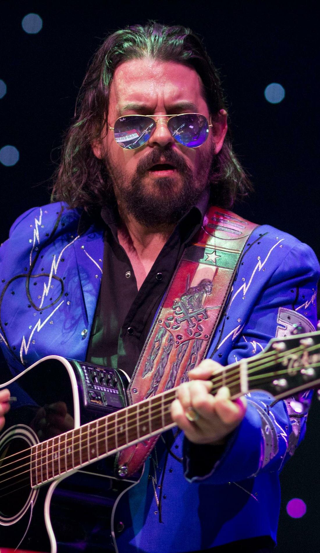 A Shooter Jennings live event