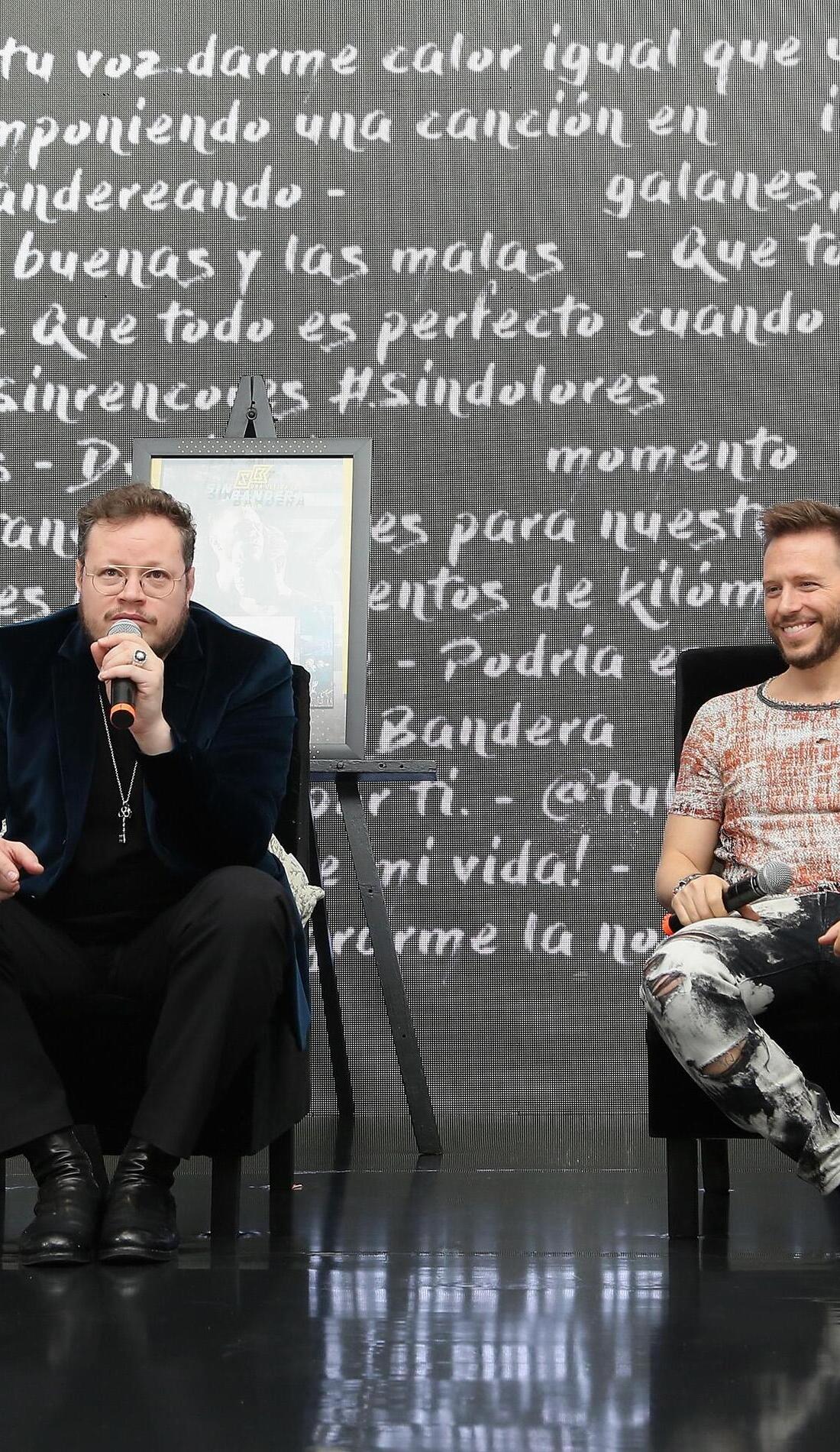 A Sin Bandera live event