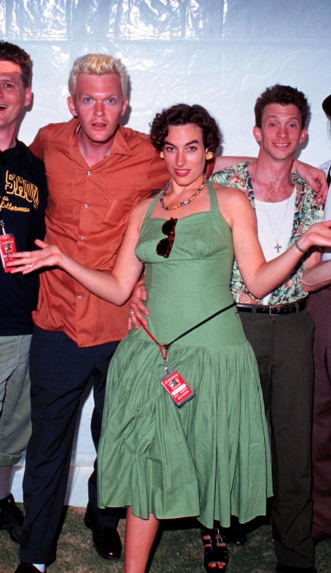A Squirrel Nut Zippers live event