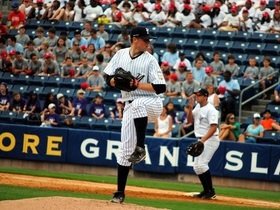 State College Spikes at Staten Island Yankees