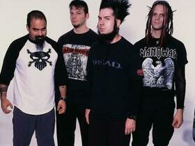 Static-X with Sevendust (18+)
