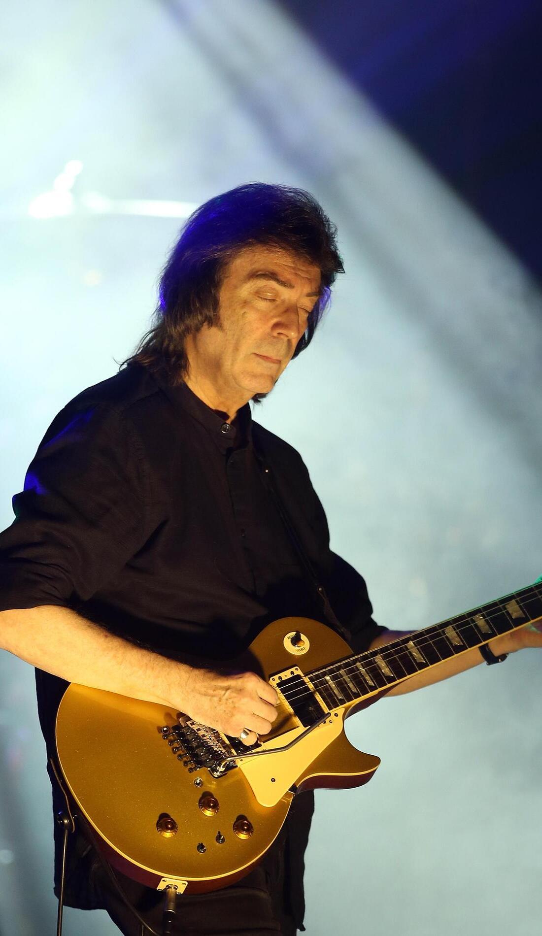 A Steve Hackett live event