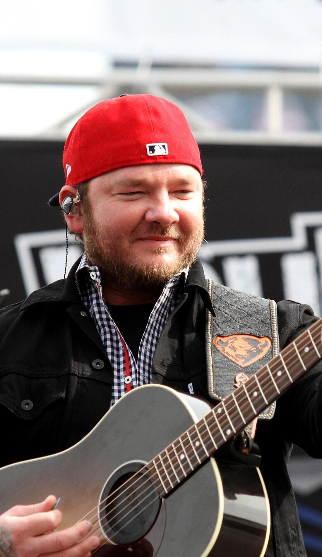 A Stoney LaRue live event