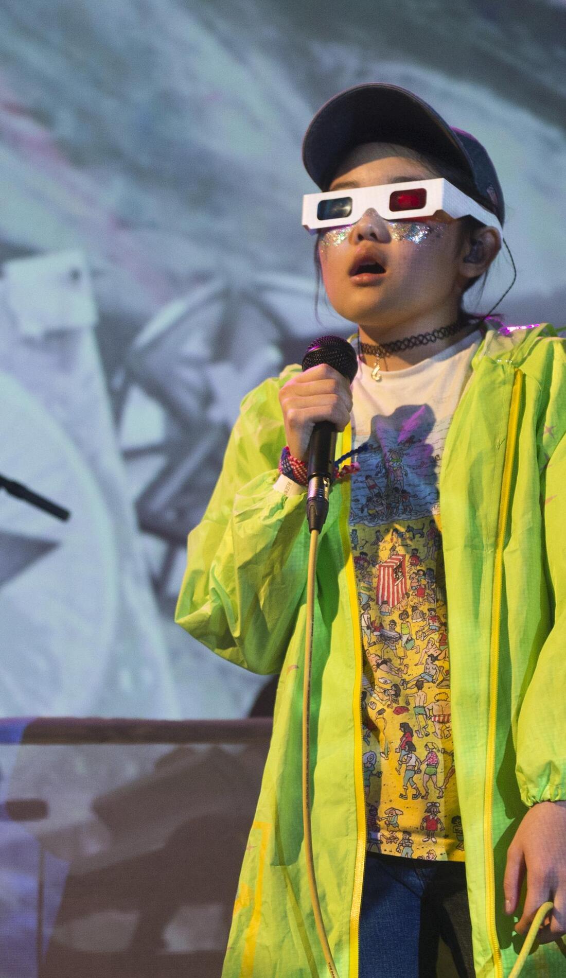 A Superorganism live event