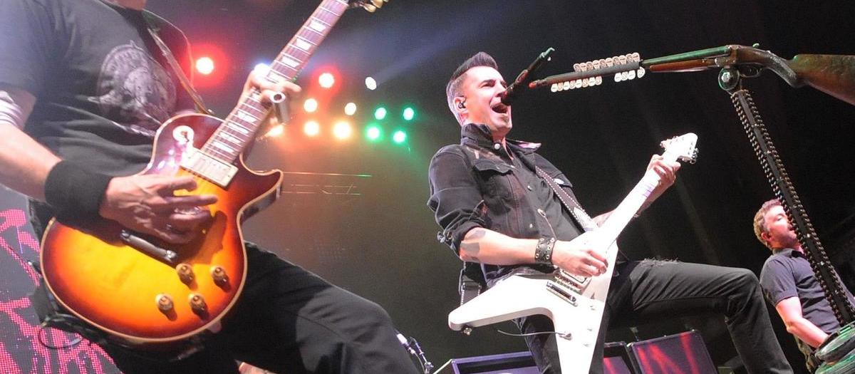Theory Of A Deadman Tickets