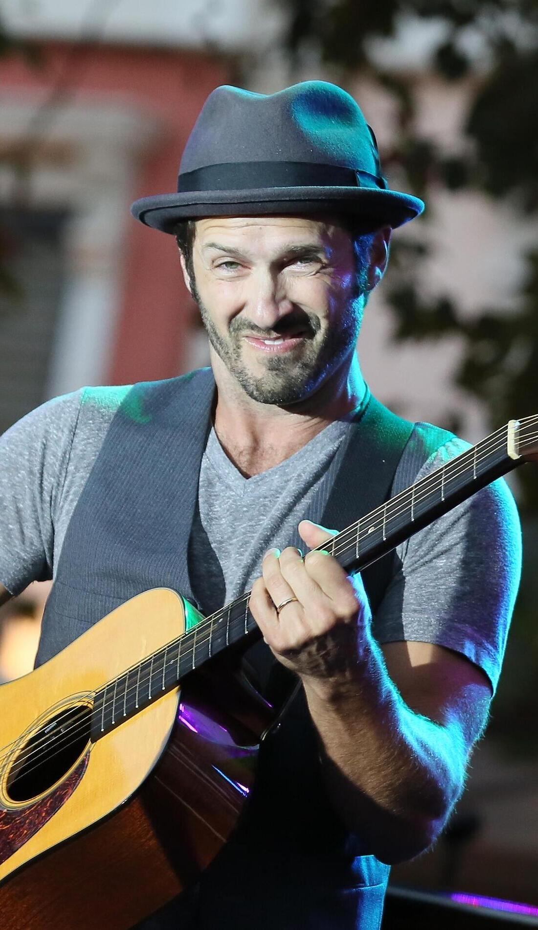 A Tony Lucca live event