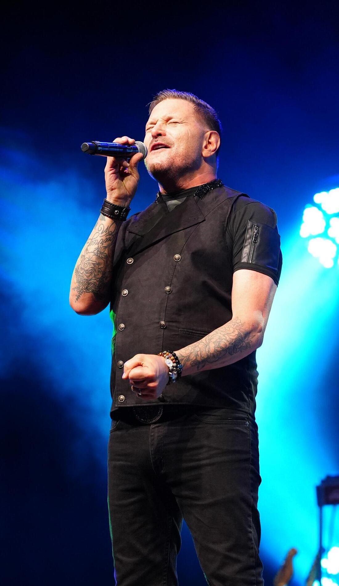 A Ty Herndon live event