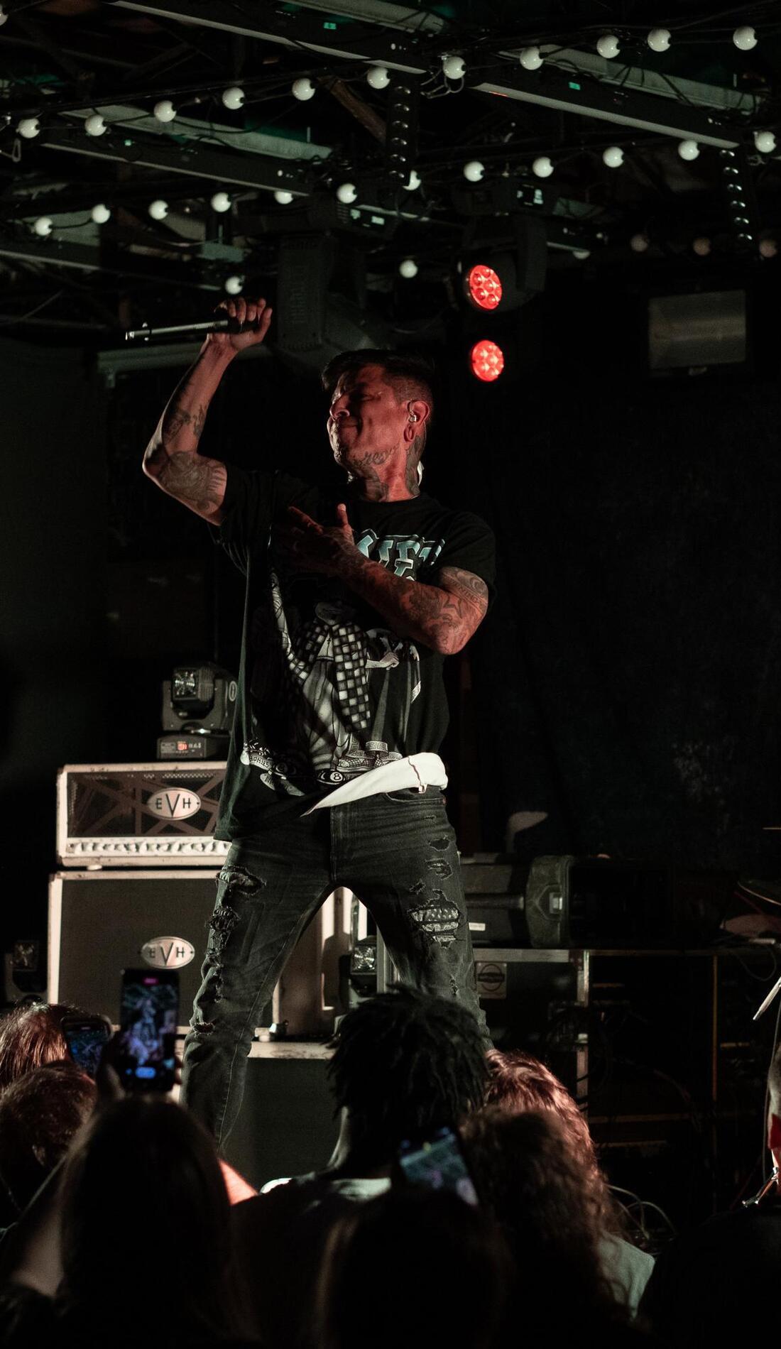 A Upon A Burning Body live event