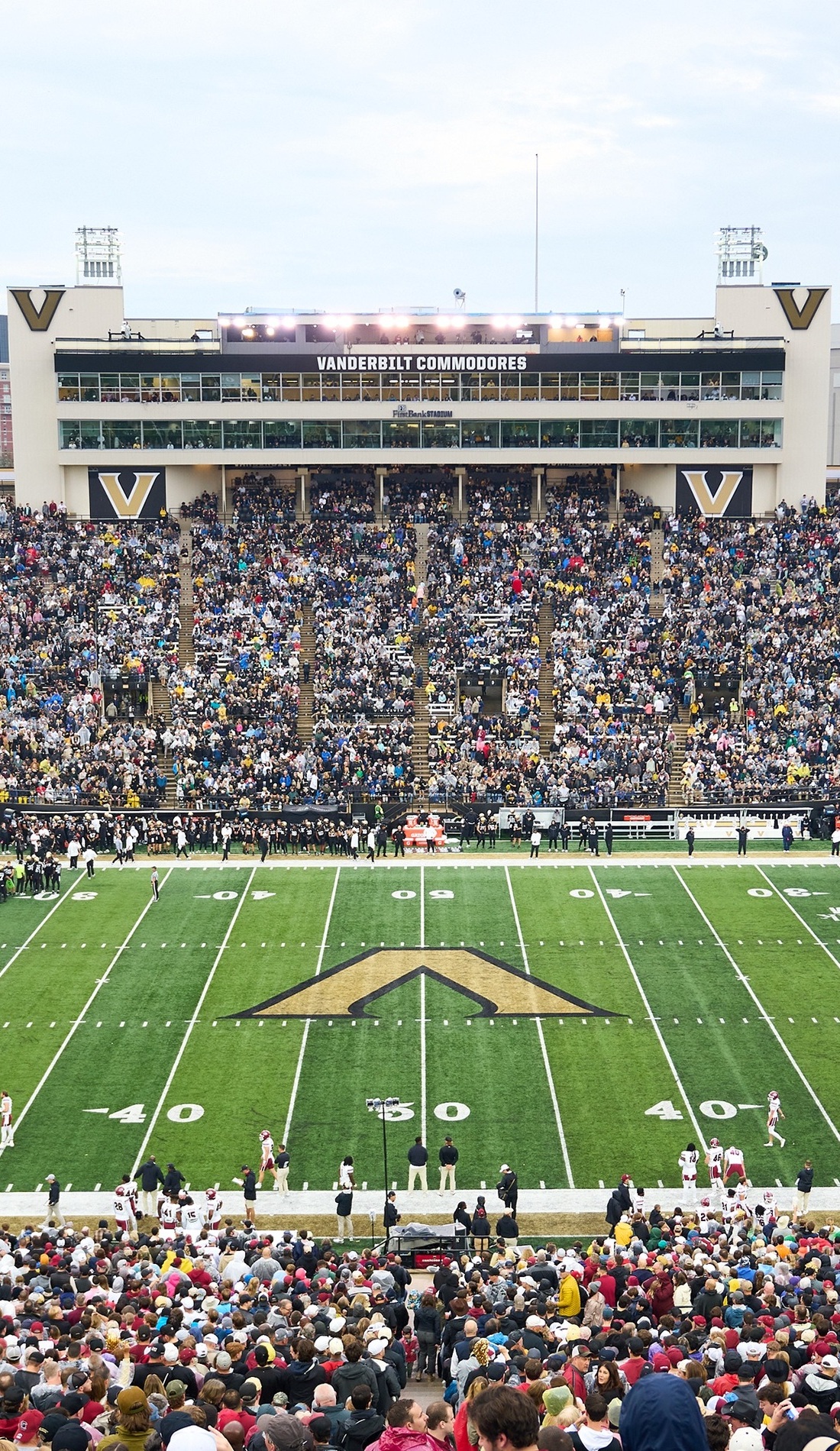 A Vanderbilt Commodores Football live event