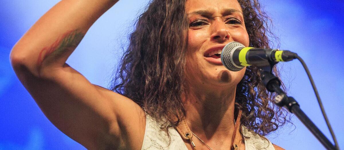 Vanessa Collier Tickets