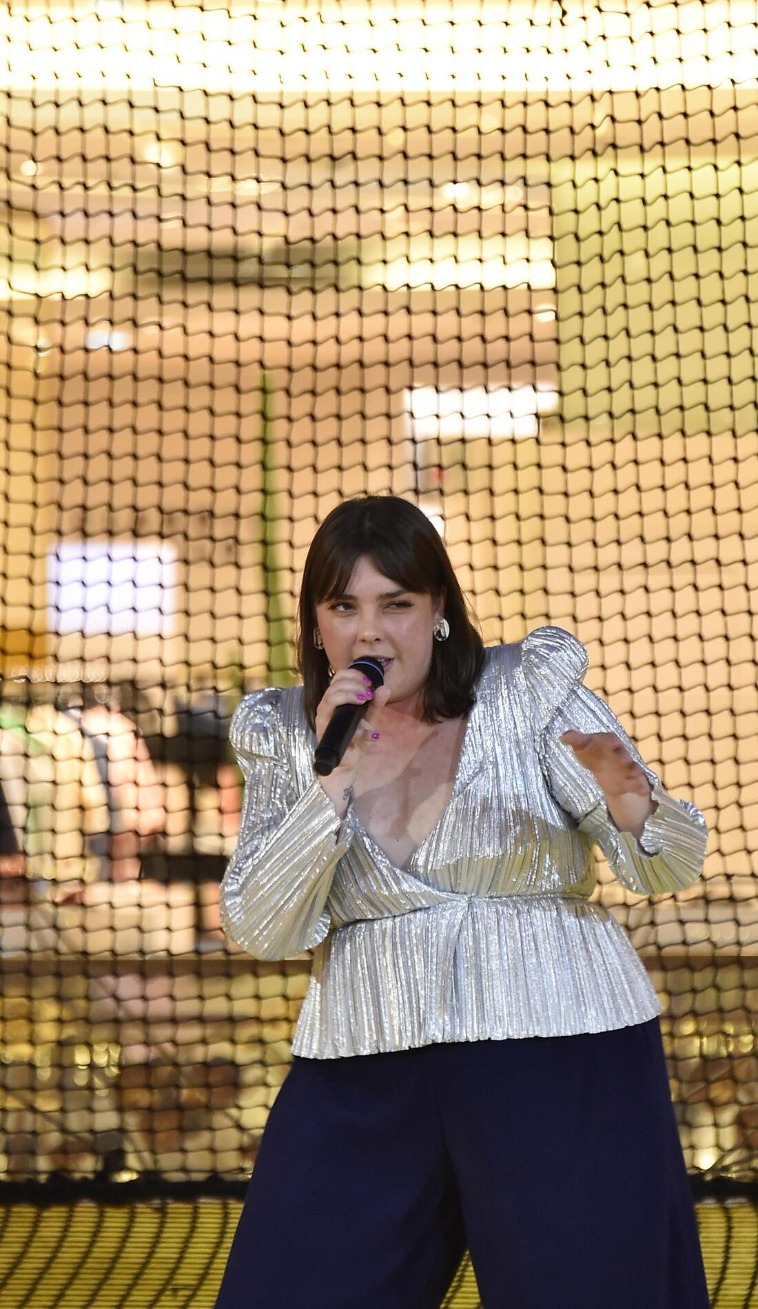Vendredi Sur Mer Tickets 2022 Vendredi Sur Mer Concert Tour SeatGeek vendredi-sur-mer-tickets-2022-vendredi-sur-mer-concert-tour-seatgeek