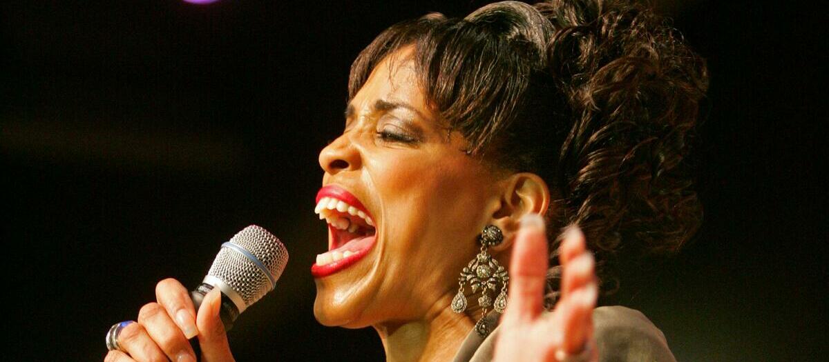 Vickie Winans Tickets