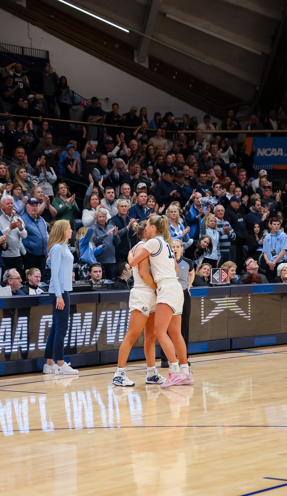 A Villanova Wildcats Womens Basketball live event
