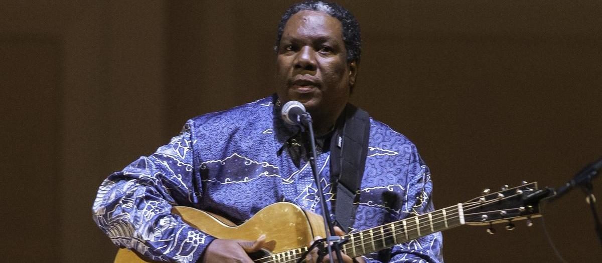 Vusi Mahlasela Tickets