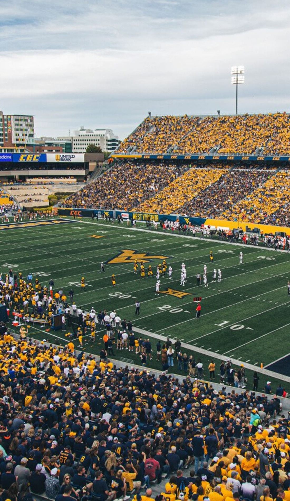 A West Virginia Mountaineers Football live event