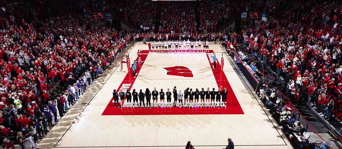 Wisconsin Badgers Womens Volleyball Tickets 20232024 Wisconsin